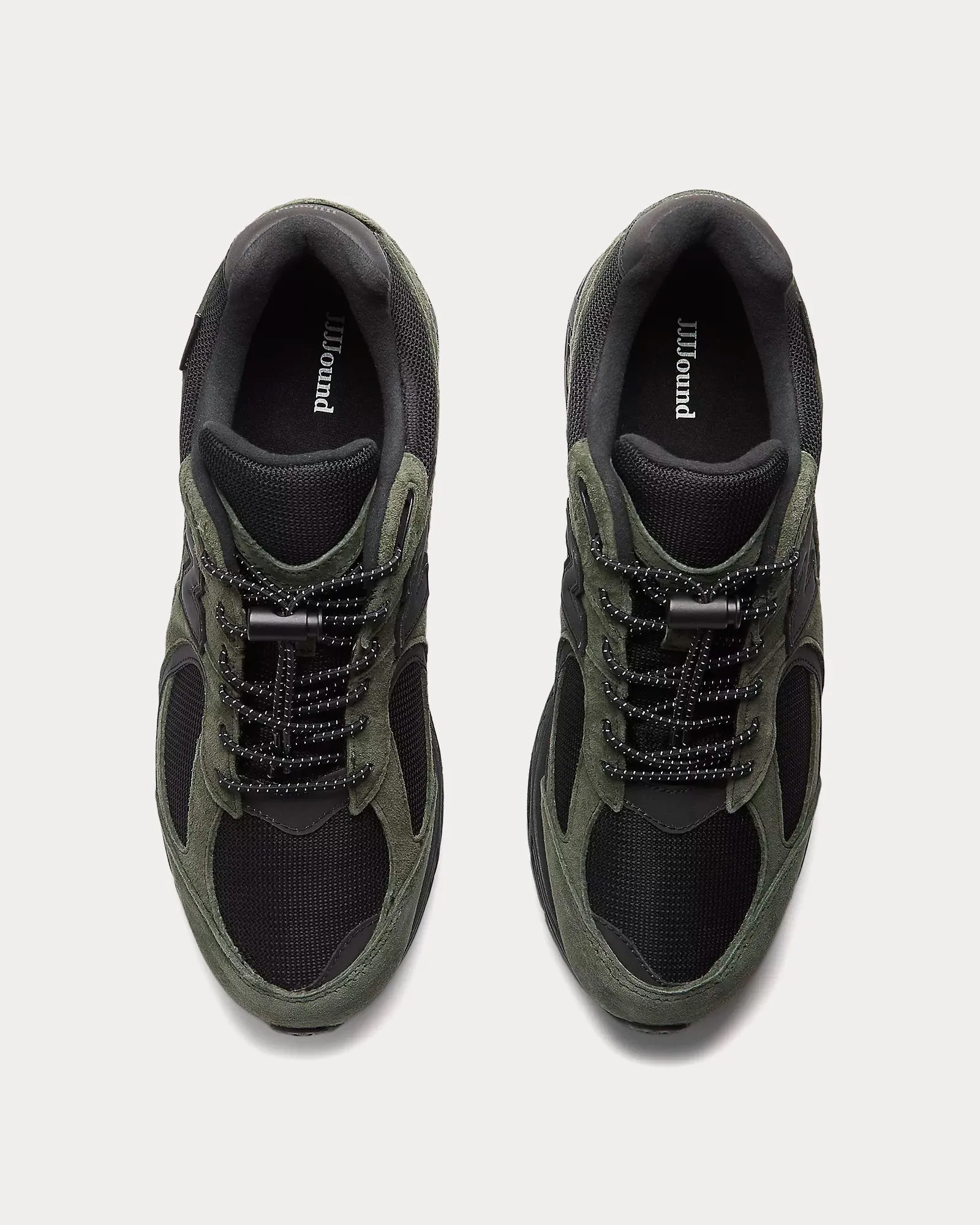 2002r Gore-Tex Green / Black Low Top Sneakers