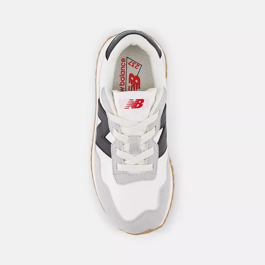 237 Bungee Sneaker (White   Black)