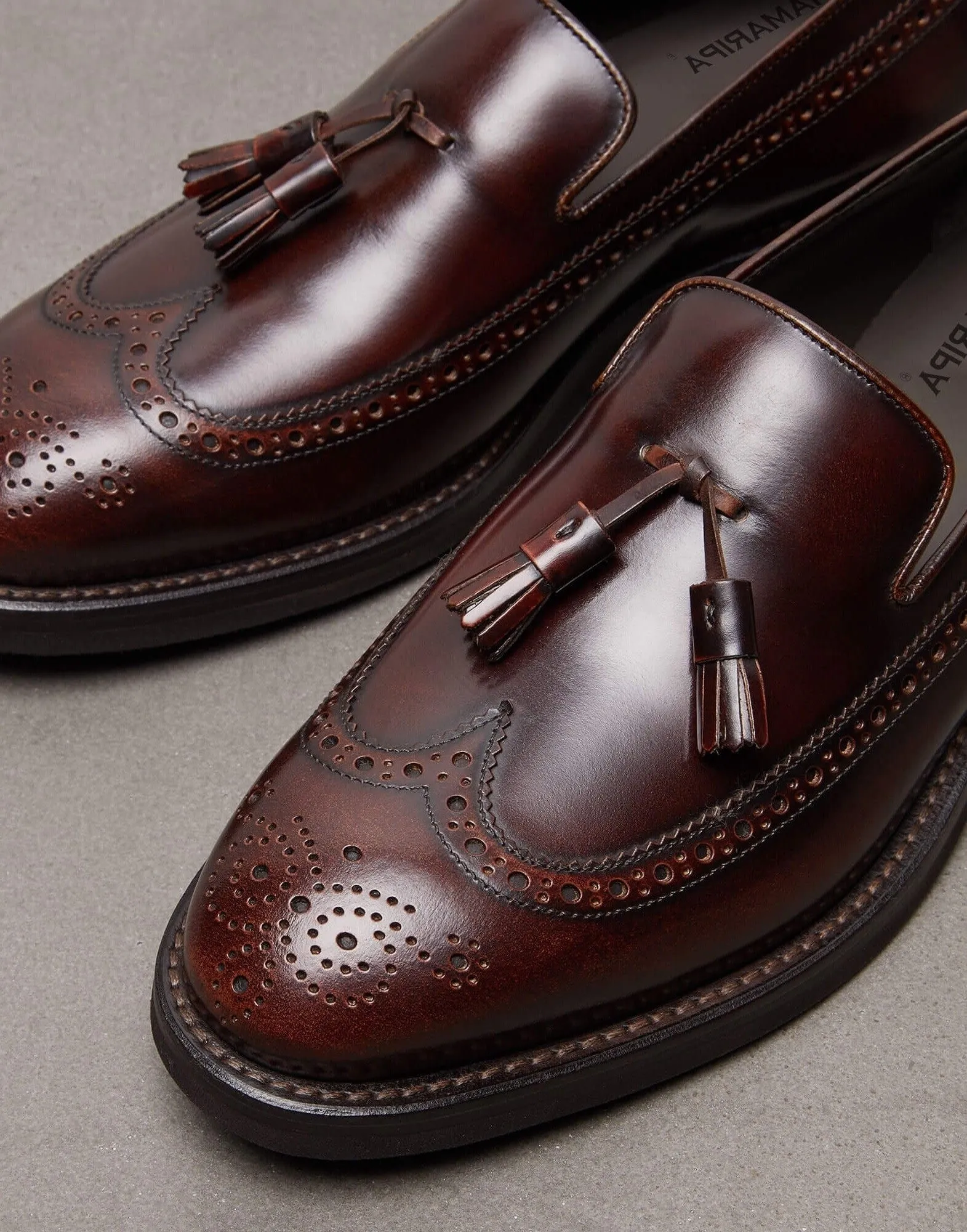 7CM / 2.76 Inches CMR CHAMARIPA Elevator Shoes For Men Business Taller Shoes Burnished Calfskin Longwing Brogue Tassel Loafers Red Wine