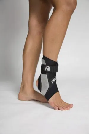A60 Ankle Support Brace - Medium, Right for M 7.5-11.5 / W 9-13 for Ankle Stability