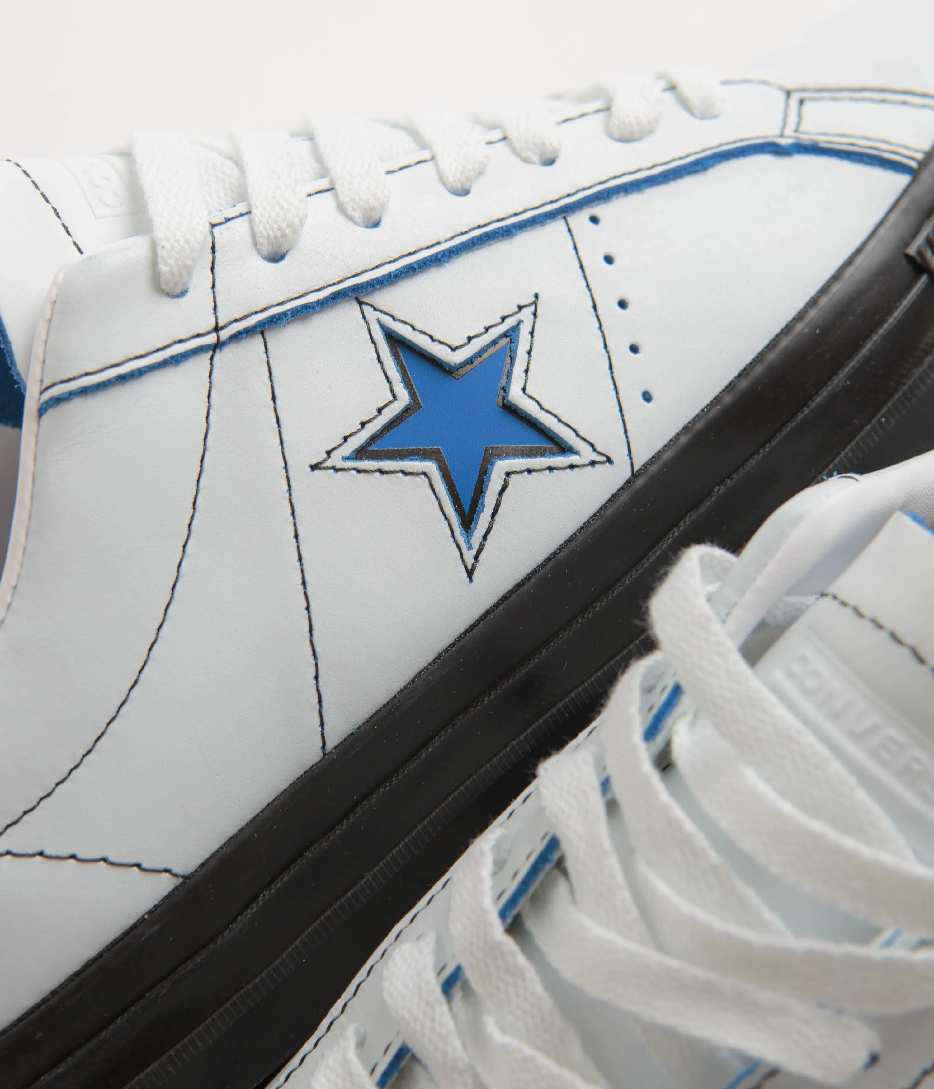 Converse One Star Pro Ox Eddie Cernicky Shoes - White / Black / Kinetic Blue