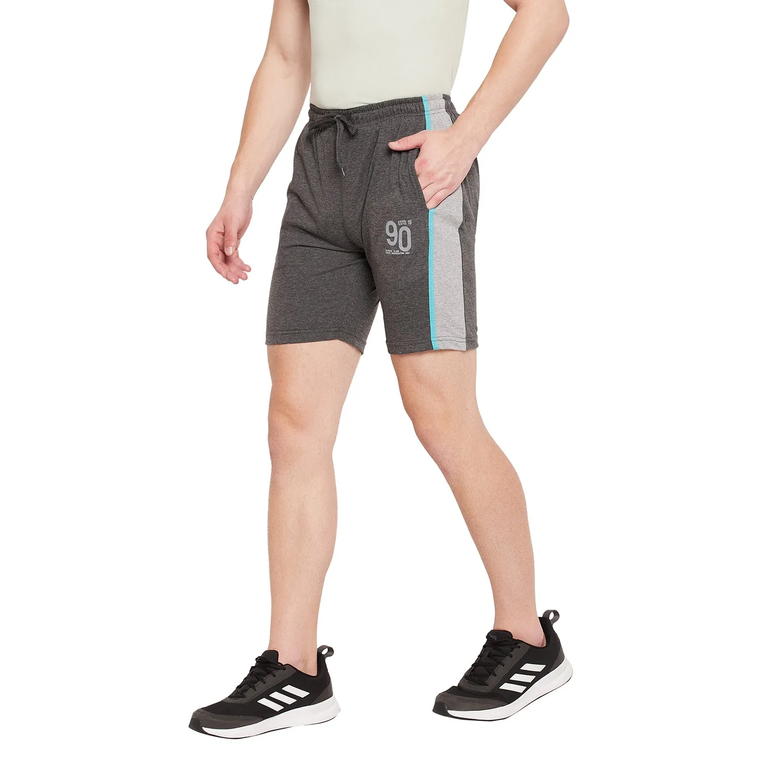 Duke Stardust Men Regular Shorts (LF5968)