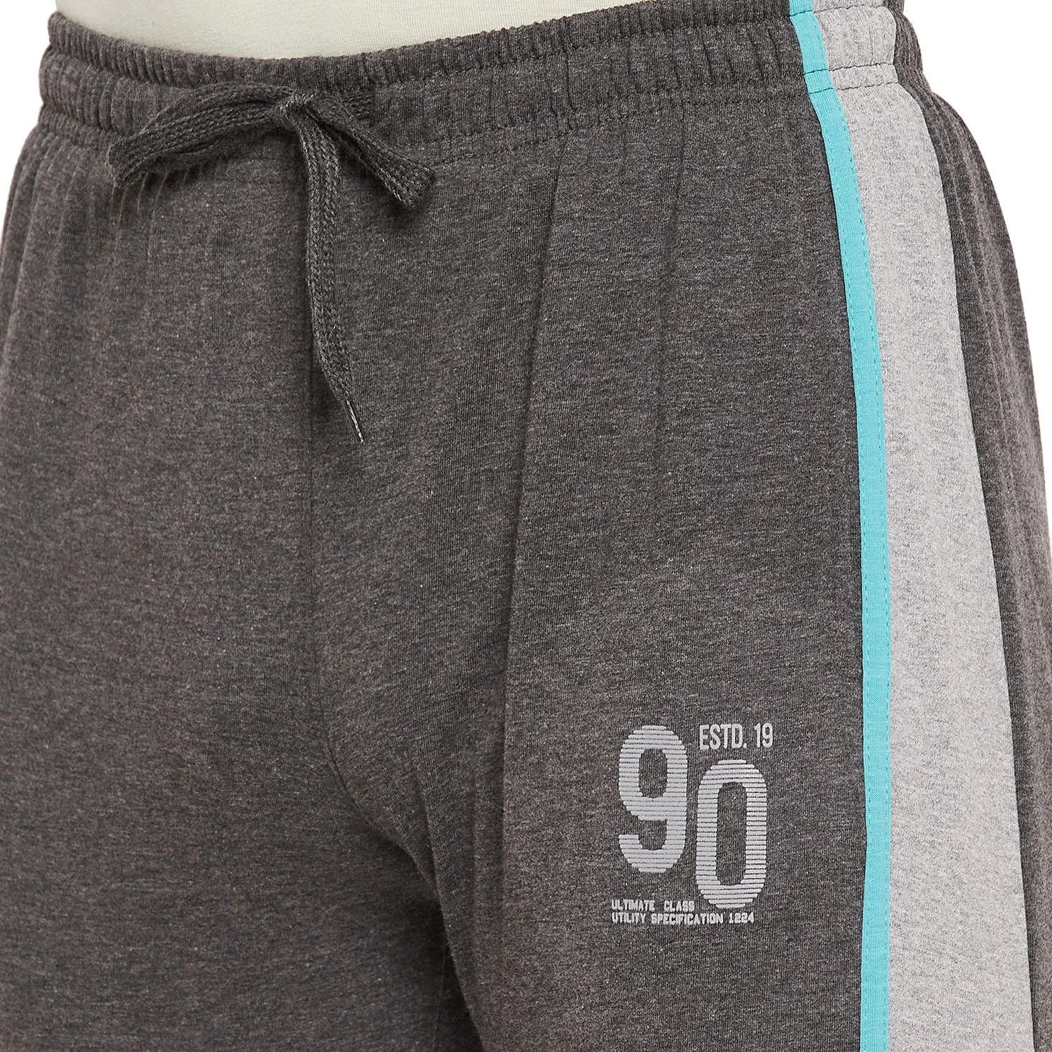 Duke Stardust Men Regular Shorts (LF5968)