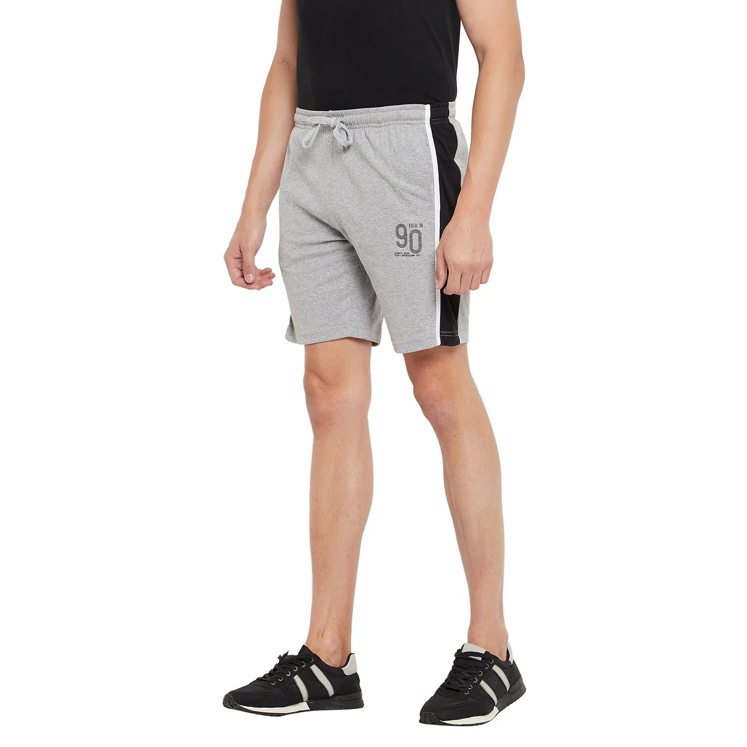 Duke Stardust Men Regular Shorts (LF5968)