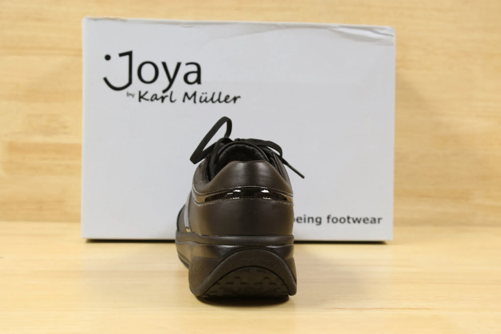 Joya Star Black
