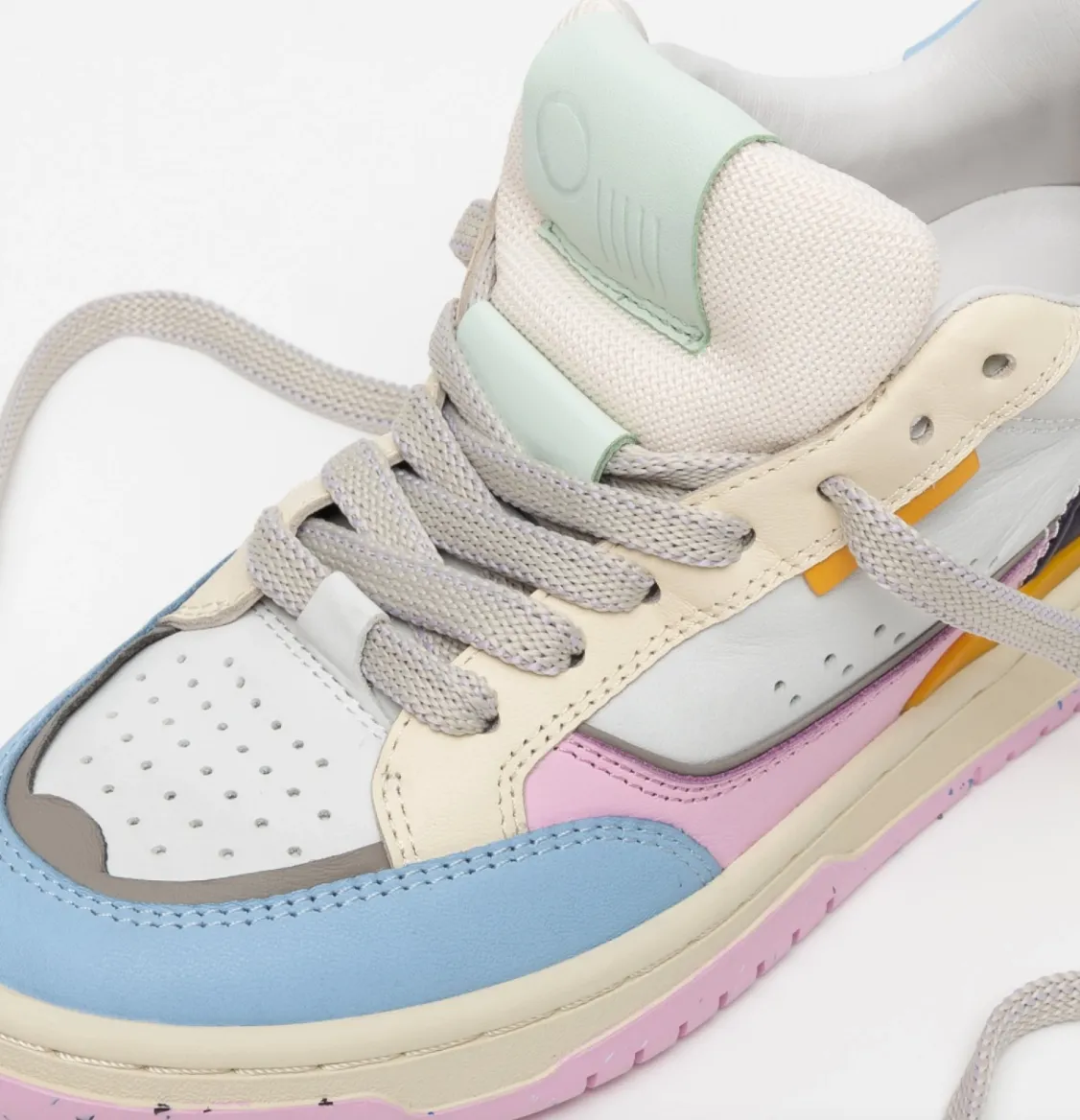 Oncept Paris Skater Sneaker - Orchid Multi