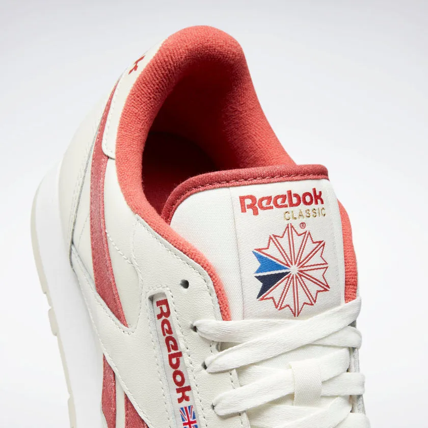 REEBOK CLASSIC LEATHER - Chalk / Mars Red / Stucco