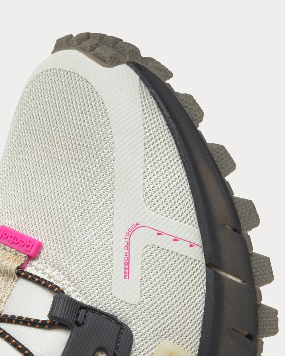 Zig Kinetica Edge Alabaster Low Top Sneakers